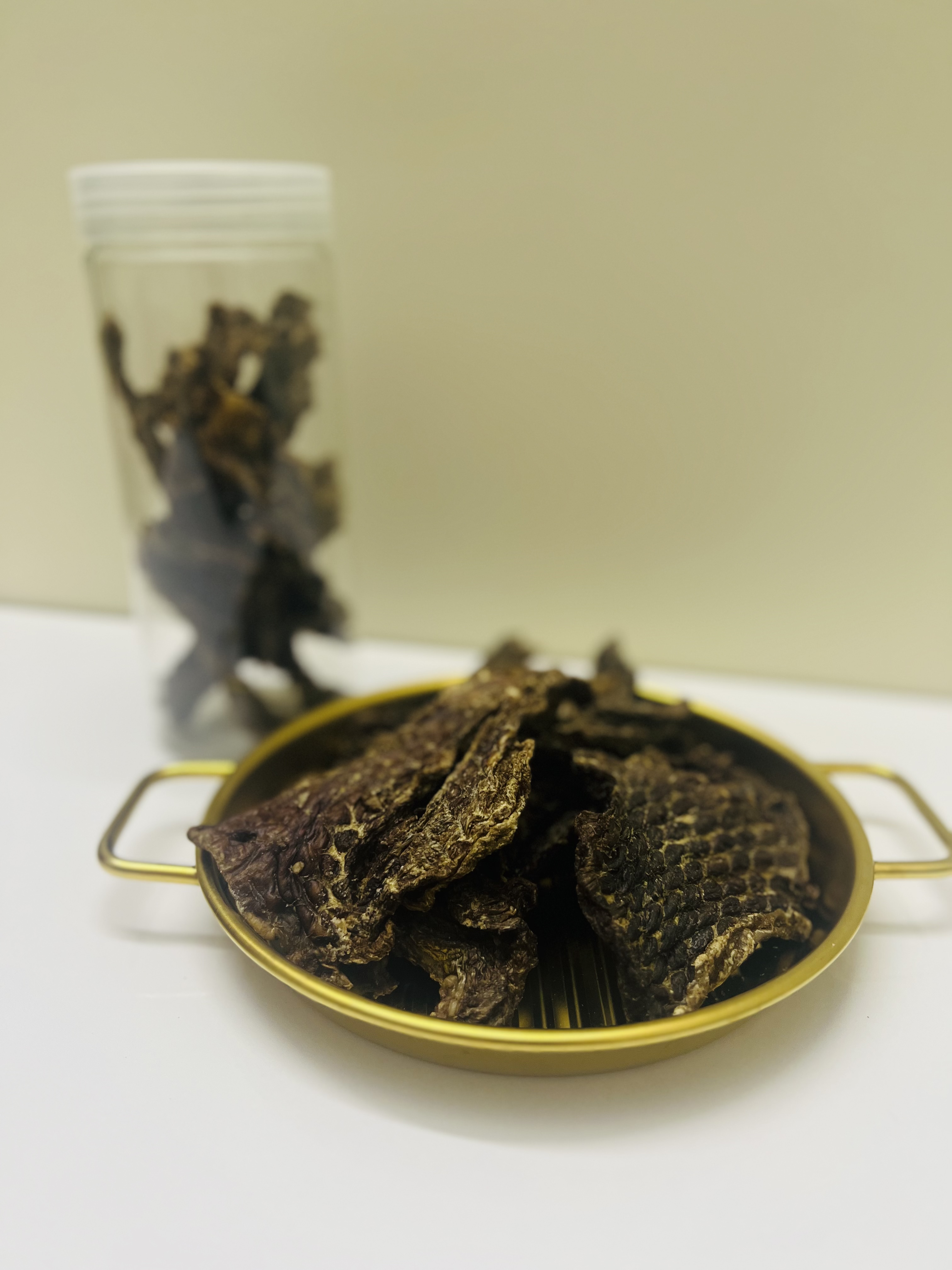 تشویقی گوشت خشک شده گوساله طبیعی بدون مواد افزودنی